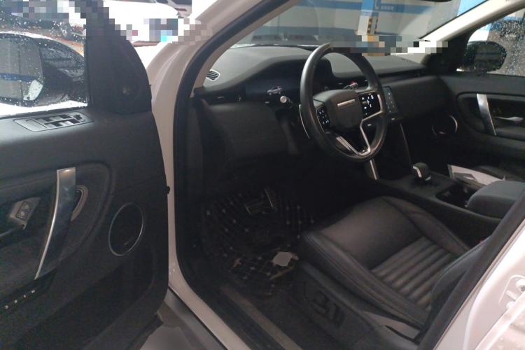 Used Land Rover Discovery Sport 2023 249 PS R-Dynamic SE Performance Tech Edition Driver Seat
