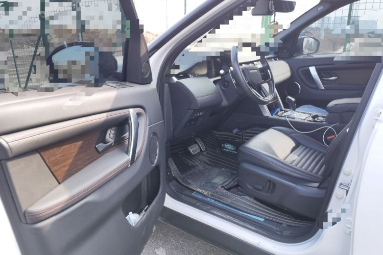 Used Land Rover Discovery Sport 2023 249 PS R-Dynamic S Performance Edition Driver Seat