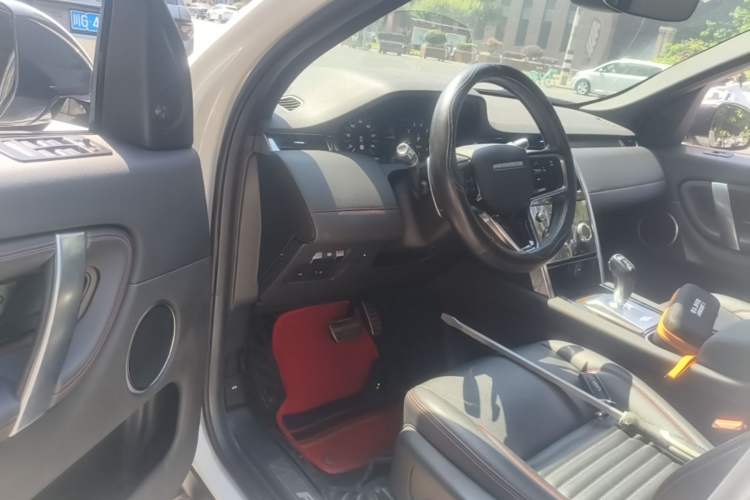 Used Land Rover Discovery Sport 2023 249 PS R-Dynamic S Performance Edition Driver Seat