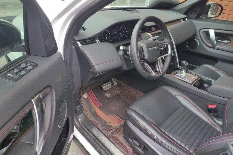 Used Land Rover Discovery Sport 2023 249 PS R-Dynamic S Performance Edition Driver Seat