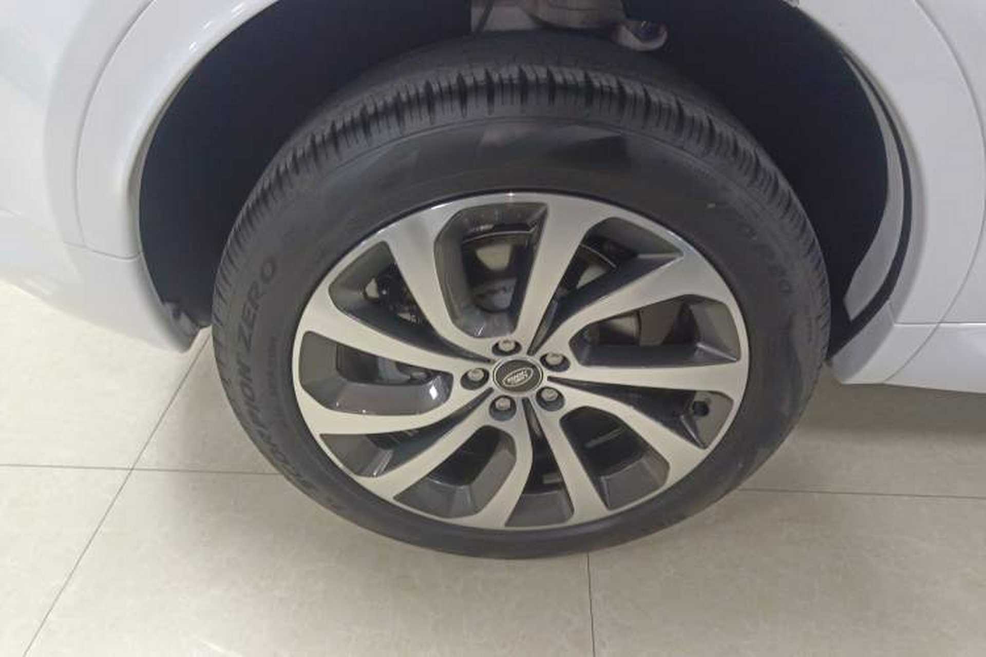 Used Land Rover Discovery Sport 2023 249 PS R-Dynamic S Performance Edition Exterior 5