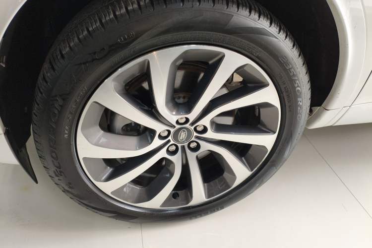 Used Land Rover Discovery Sport 2023 249 PS R-Dynamic S Performance Edition Exterior 7