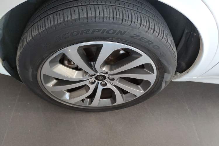 Used Land Rover Discovery Sport 2023 249 PS R-Dynamic S Performance Edition Exterior 7