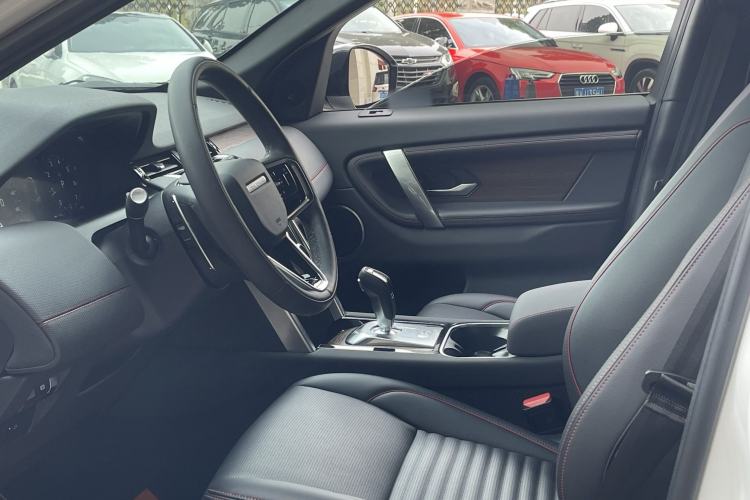 Used Land Rover Discovery Sport 2023 249 PS R-Dynamic S Performance Edition Interior 3