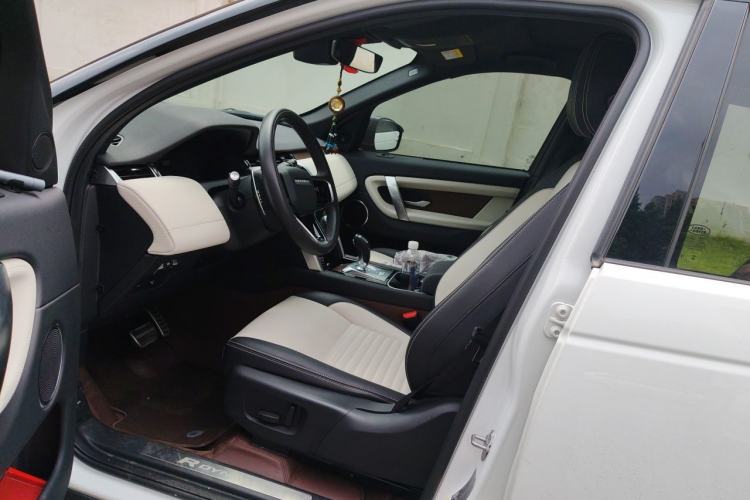 Used Land Rover Discovery Sport 2023 249 PS R-Dynamic S Performance Edition Left Front Seat