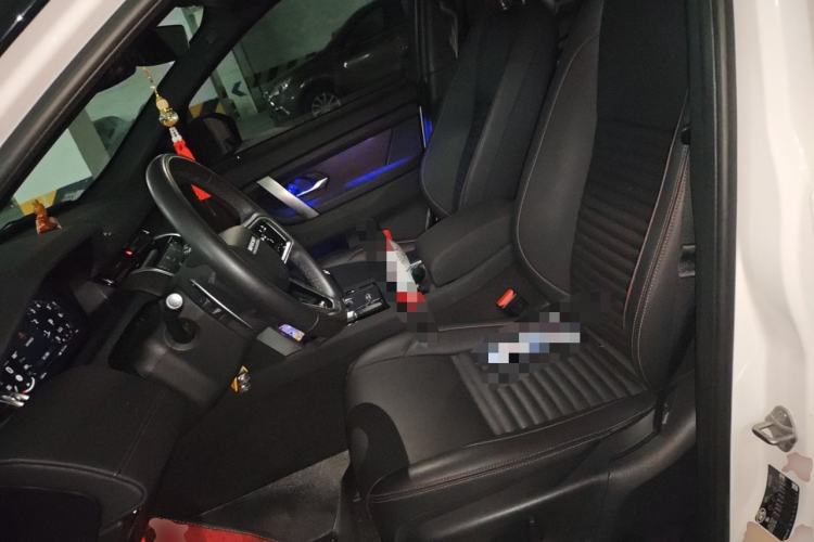Used Land Rover Discovery Sport 2023 249 PS R-Dynamic S Performance Edition Left Front Seat
