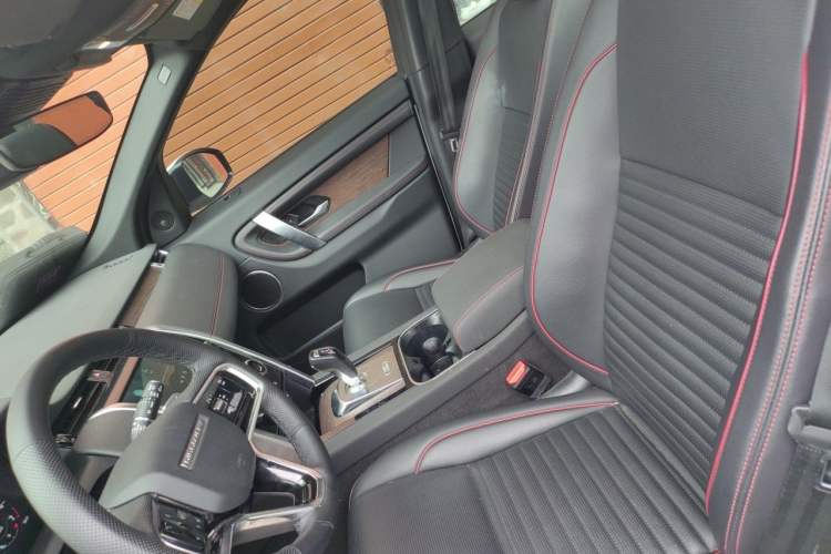 Used Land Rover Discovery Sport 2023 249 PS R-Dynamic S Performance Edition Left Front Seat