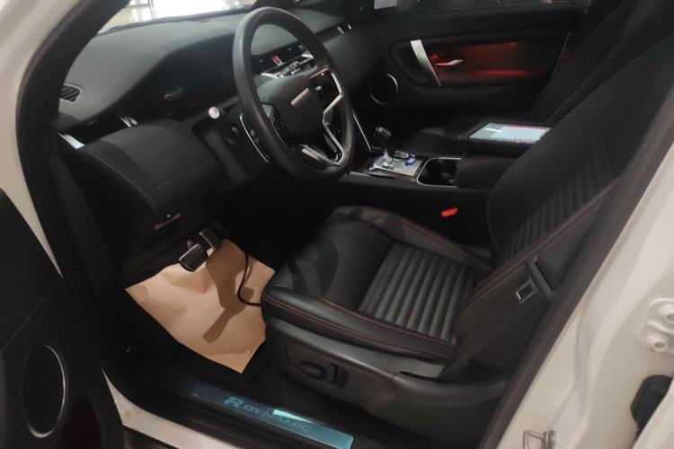 Used Land Rover Discovery Sport 2023 249 PS R-Dynamic SE Performance Tech Edition Left Front Seat