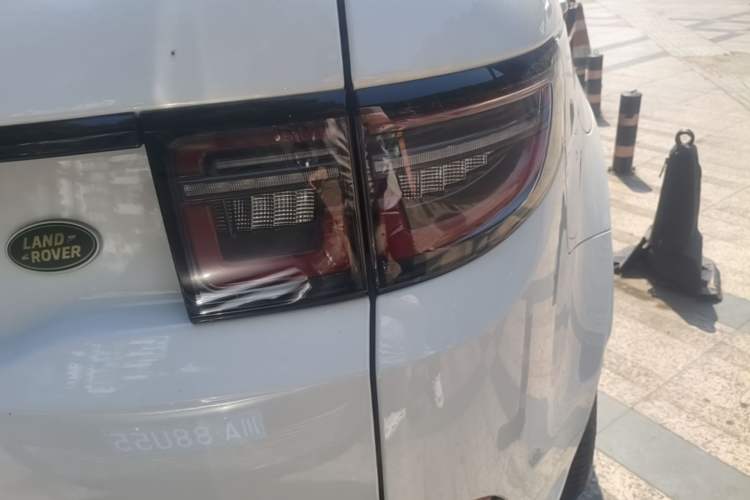 Used Land Rover Discovery Sport 2023 249 PS R-Dynamic S Performance Edition Right Rear Taillight