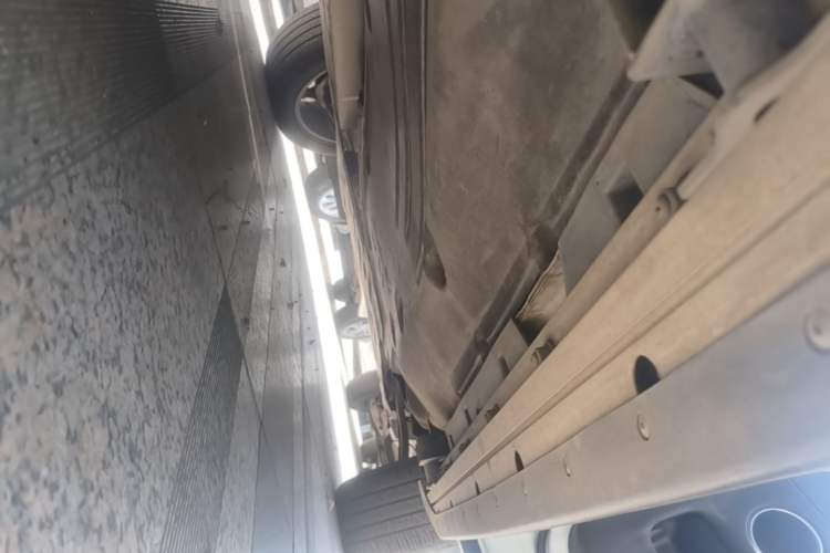 Used Land Rover Discovery Sport 2023 249 PS R-Dynamic S Performance Edition Right Side Sill