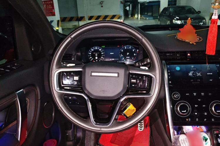 Used Land Rover Discovery Sport 2023 249 PS R-Dynamic S Performance Edition Steering Wheel