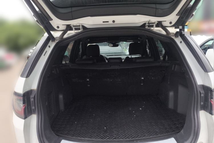 Used Land Rover Discovery Sport 2023 249 PS R-Dynamic S Performance Edition Trunk