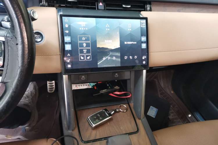 Used Land Rover Discovery Sport 2024 Performance Tech Edition Audio And AC Panel