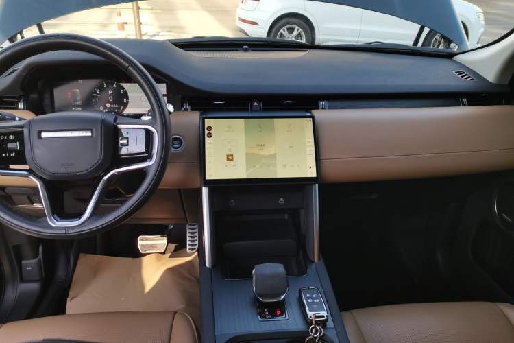 Used Land Rover Discovery Sport 2024 Luxury Custom Edition Audio And AC Panel