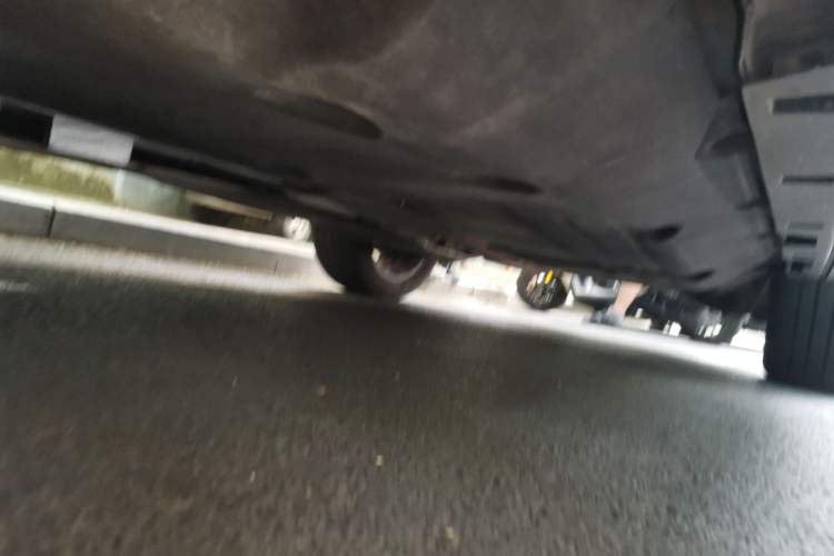 Used Land Rover Discovery Sport 2024 Performance Tech Edition Chassis Front Left