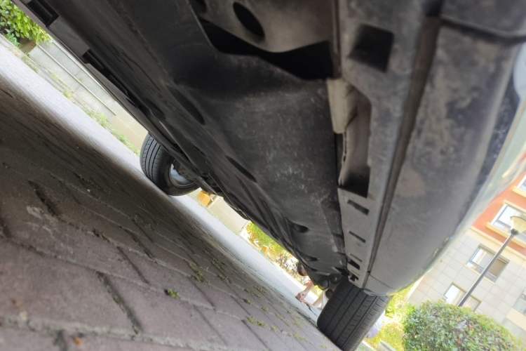 Used Land Rover Discovery Sport 2024 Performance Tech Edition Chassis Front Left