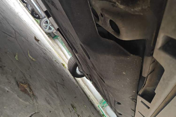 Used Land Rover Discovery Sport 2024 Performance Tech Edition Chassis Front Left