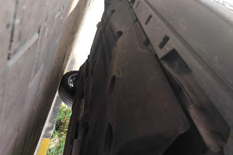 Used Land Rover Discovery Sport 2024 Performance Tech Edition Chassis Front Right