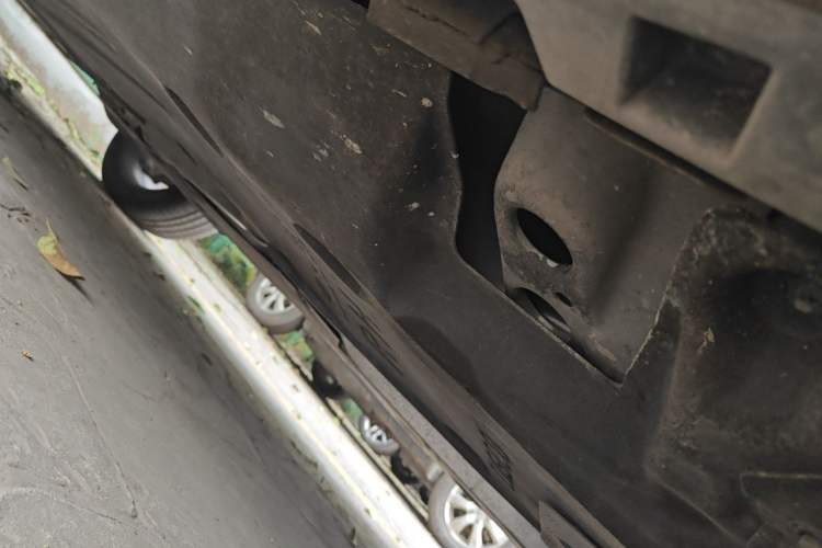 Used Land Rover Discovery Sport 2024 Performance Tech Edition Chassis Front Right