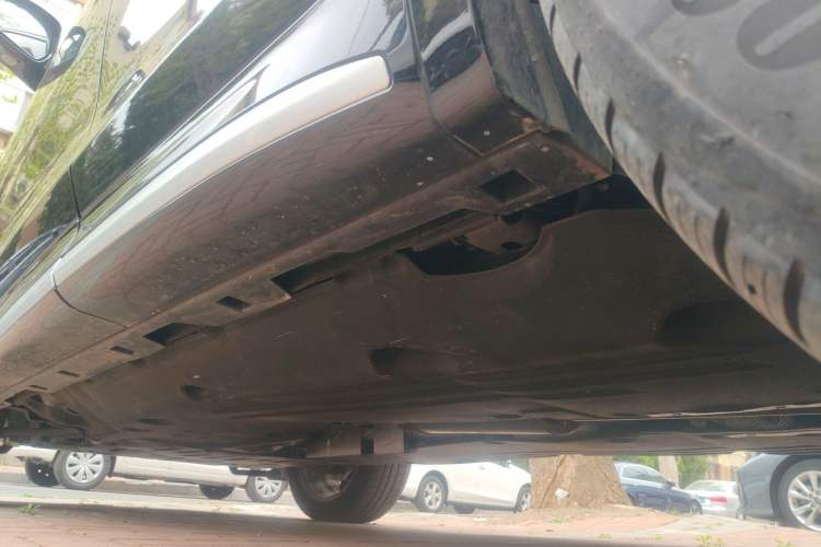 Used Land Rover Discovery Sport 2024 Performance Tech Edition Chassis Rear Left