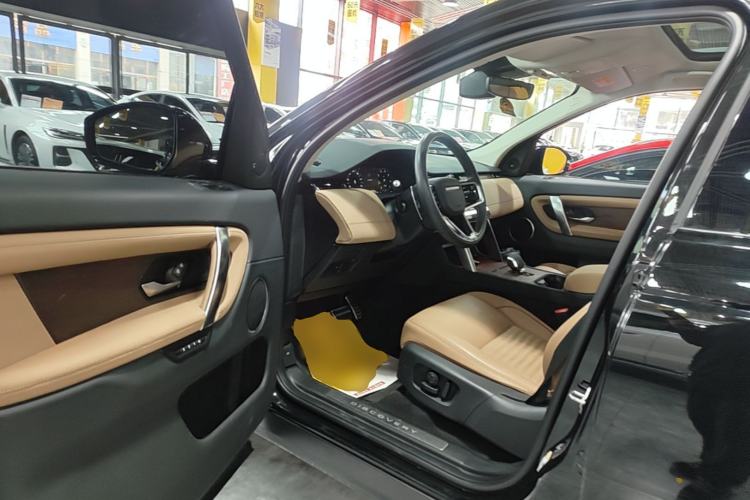 Used Land Rover Discovery Sport 2024 Performance Tech Edition Driver Seat