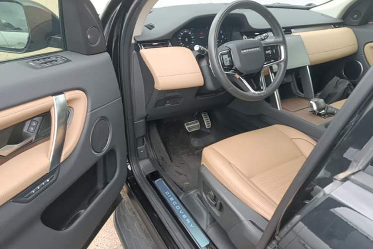 Used Land Rover Discovery Sport 2024 Performance Tech Edition Driver Seat