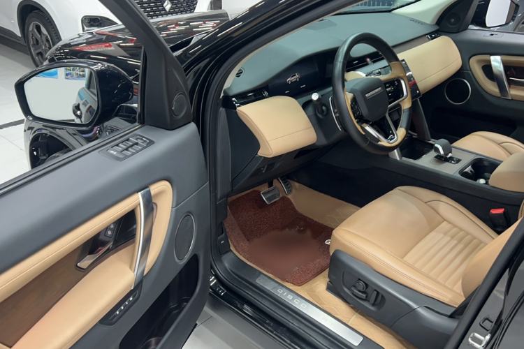 Used Land Rover Discovery Sport 2024 Performance Tech Edition Driver Seat
