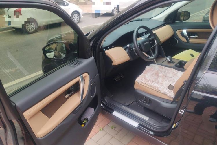 Used Land Rover Discovery Sport 2024 Performance Tech Edition Driver Seat
