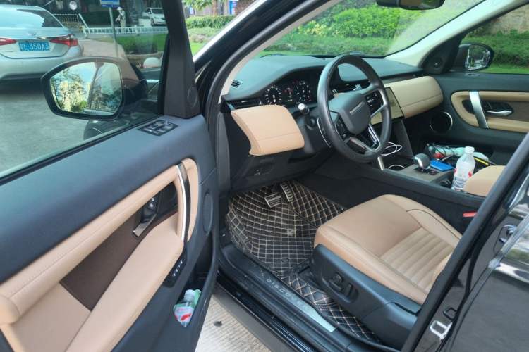 Used Land Rover Discovery Sport 2024 Performance Tech Edition Driver Seat