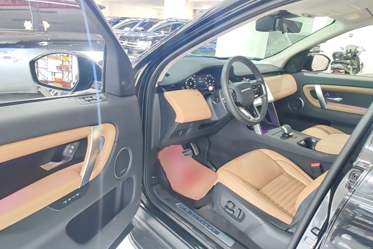 Used Land Rover Discovery Sport 2024 Luxury Custom Edition Driver Seat