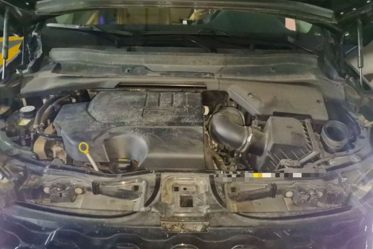 Used Land Rover Discovery Sport 2024 Luxury Custom Edition Engine Bay