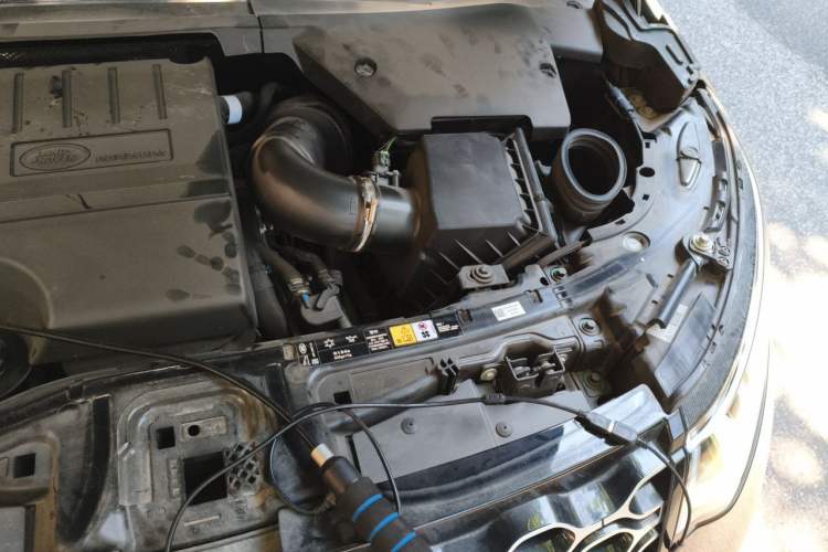 Used Land Rover Discovery Sport 2024 Luxury Custom Edition Engine Bay Left
