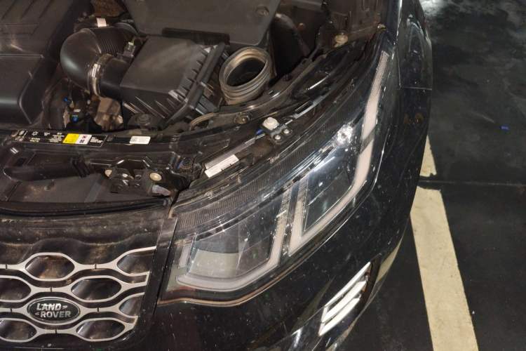 Used Land Rover Discovery Sport 2024 Luxury Custom Edition Engine Bay Left