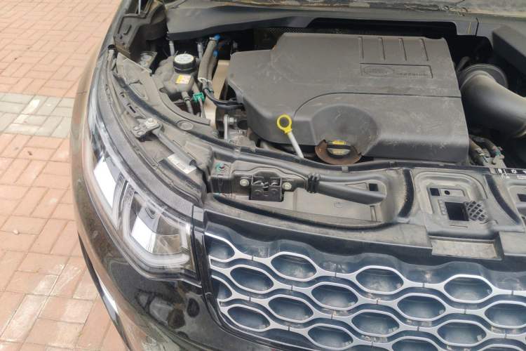 Used Land Rover Discovery Sport 2024 Performance Tech Edition Engine Bay Right