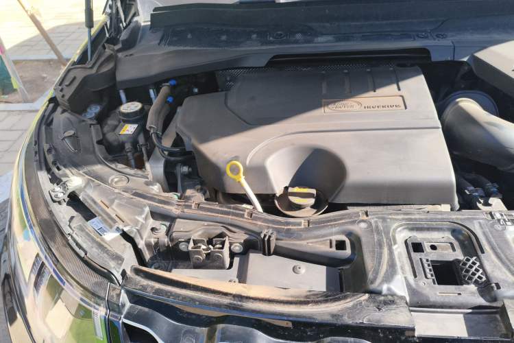 Used Land Rover Discovery Sport 2024 Performance Tech Edition Engine Bay Right