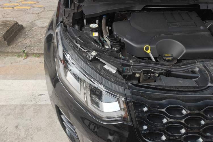 Used Land Rover Discovery Sport 2024 Performance Tech Edition Engine Bay Right