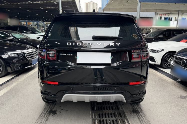 Used Land Rover Discovery Sport 2024 Luxury Custom Edition Exterior 6