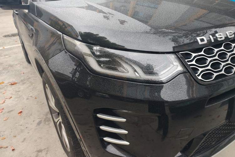 Used Land Rover Discovery Sport 2024 Luxury Custom Edition Exterior 6