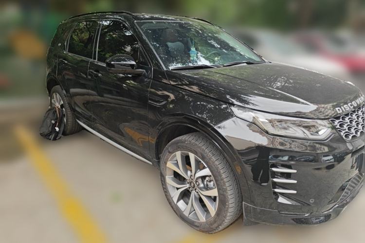 Used Land Rover Discovery Sport 2024 Performance Tech Edition Front Right 45 Deg