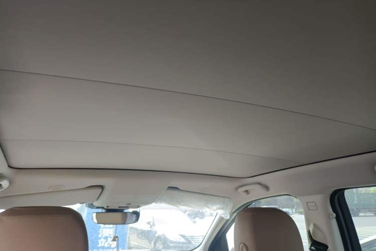 Used Land Rover Discovery Sport 2024 Performance Tech Edition Headliner