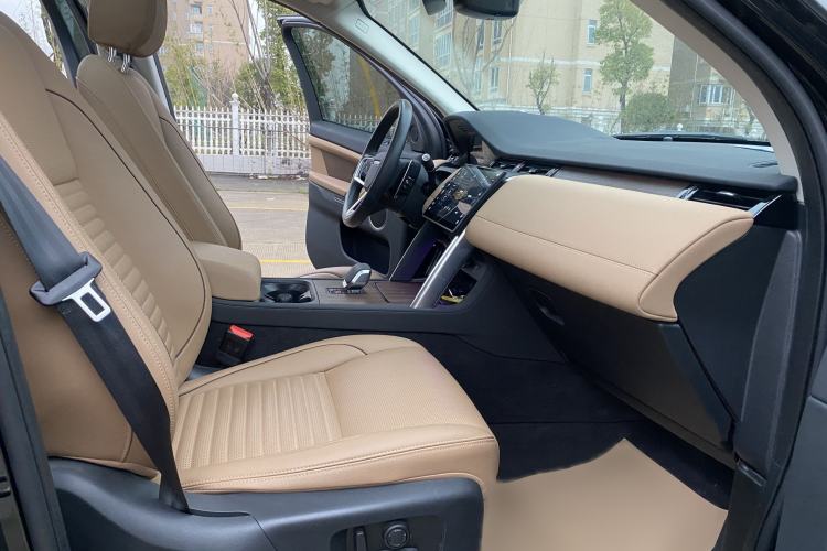 Used Land Rover Discovery Sport 2024 Performance Tech Edition Interior 7
