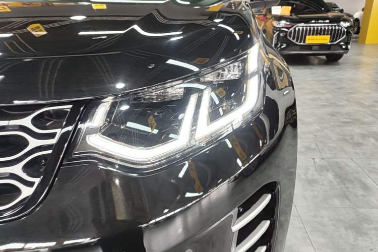 Used Land Rover Discovery Sport 2024 Performance Tech Edition Left Front Headlight