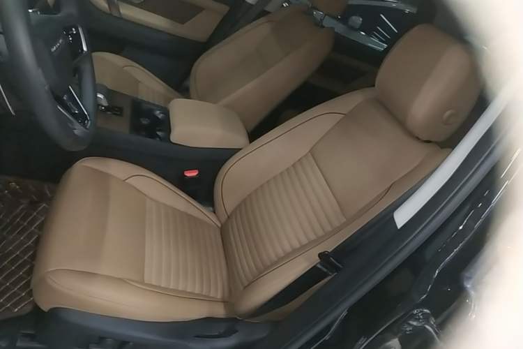 Used Land Rover Discovery Sport 2024 Performance Tech Edition Left Front Seat