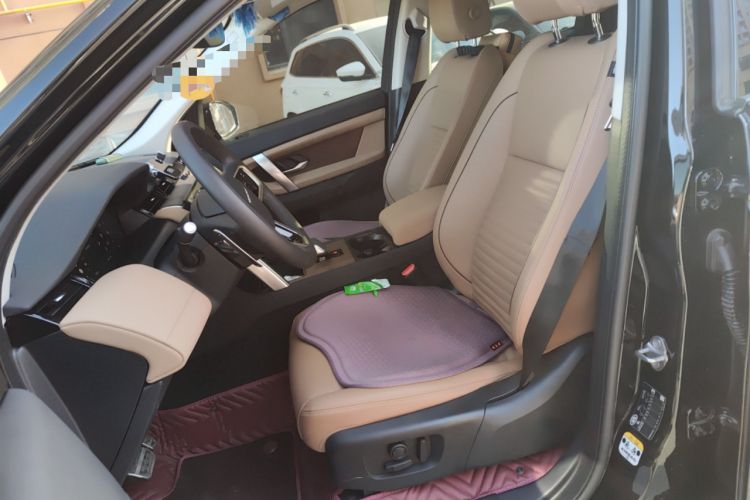 Used Land Rover Discovery Sport 2024 Performance Tech Edition Left Front Seat
