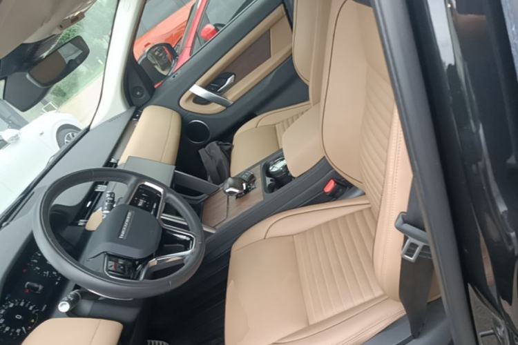 Used Land Rover Discovery Sport 2024 Performance Tech Edition Left Front Seat