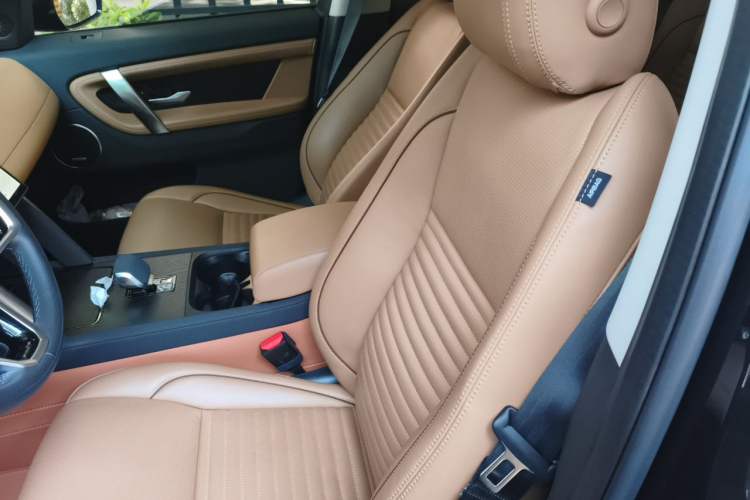 Used Land Rover Discovery Sport 2024 Luxury Custom Edition Left Front Seat