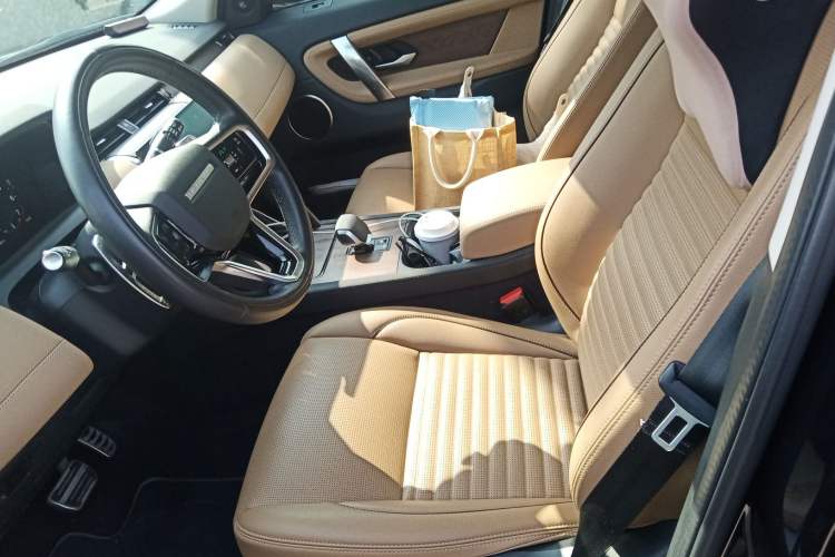 Used Land Rover Discovery Sport 2024 Performance Tech Edition Left Front Seat
