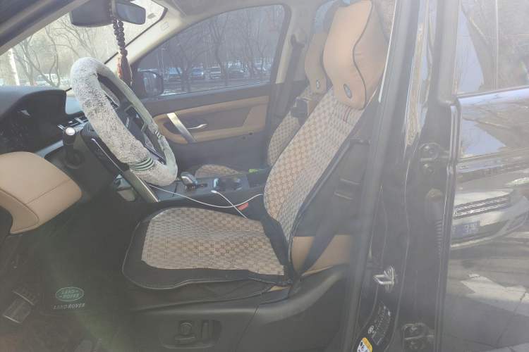 Used Land Rover Discovery Sport 2024 Performance Tech Edition Left Front Seat