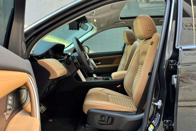 Used Land Rover Discovery Sport 2024 Performance Tech Edition Left Front Seat