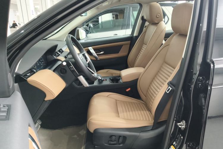 Used Land Rover Discovery Sport 2024 Luxury Custom Edition Left Front Seat